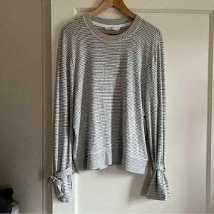 Abercrombie & Fitch Soft Stripe Tunic Bow Sleeves Large Grey White Stripes